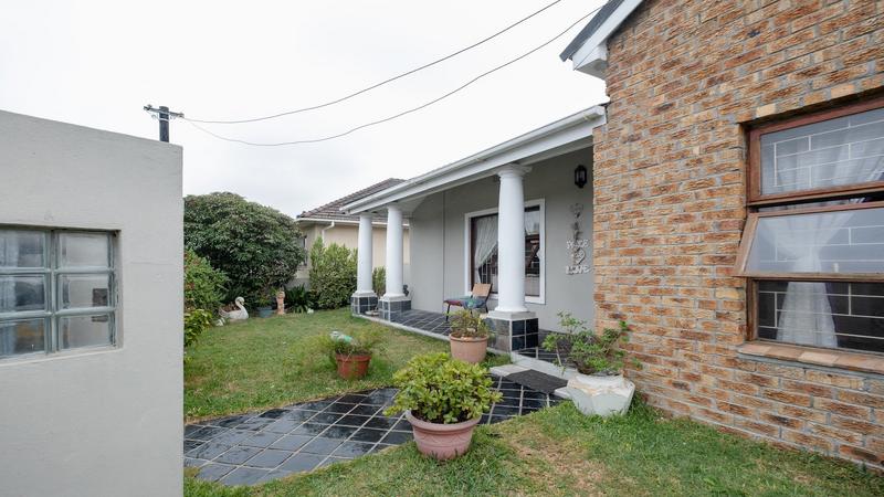 4 Bedroom Property for Sale in Vasco Estate Western Cape